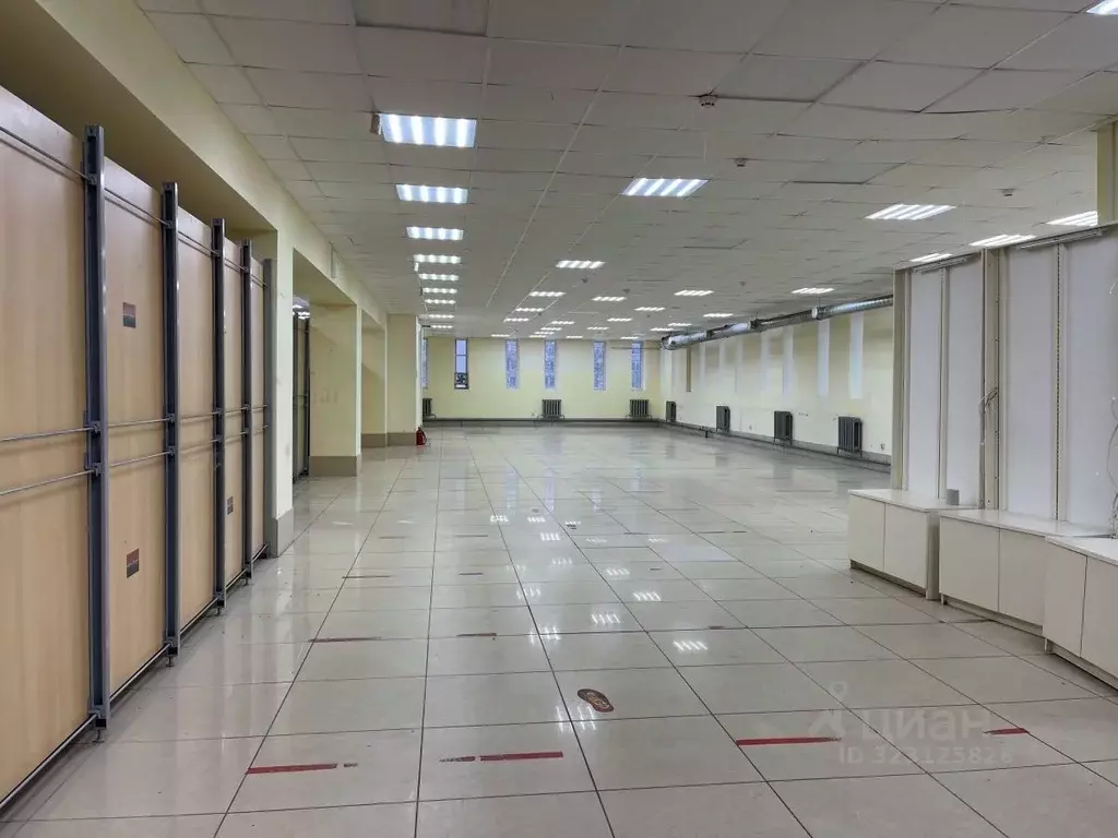 Помещение свободного назначения в Тверская область, Тверь Молодежный ... - Фото 1