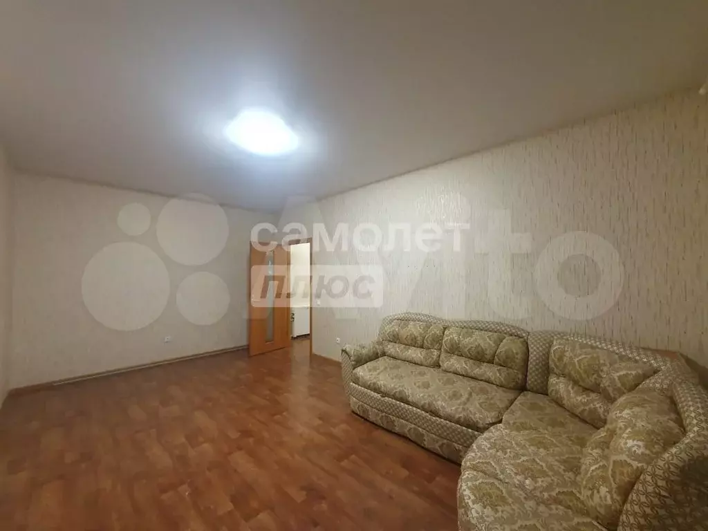2-к. квартира, 59 м, 3/3 эт. - Фото 0