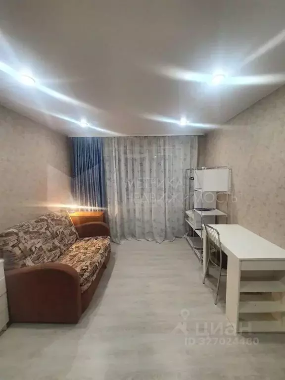 Студия Тюменская область, Тюмень ул. Красина, 5 (12.4 м) - Фото 1