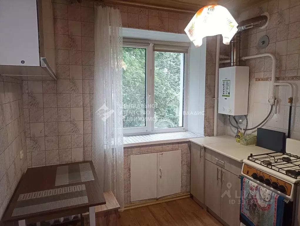 2-к кв. Рязанская область, Рязань ул. Есенина, 34 (45.0 м) - Фото 2