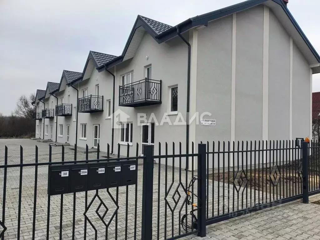 Таунхаус в Калининградская область, Калининград Поселковая ул., 38В ... - Фото 1