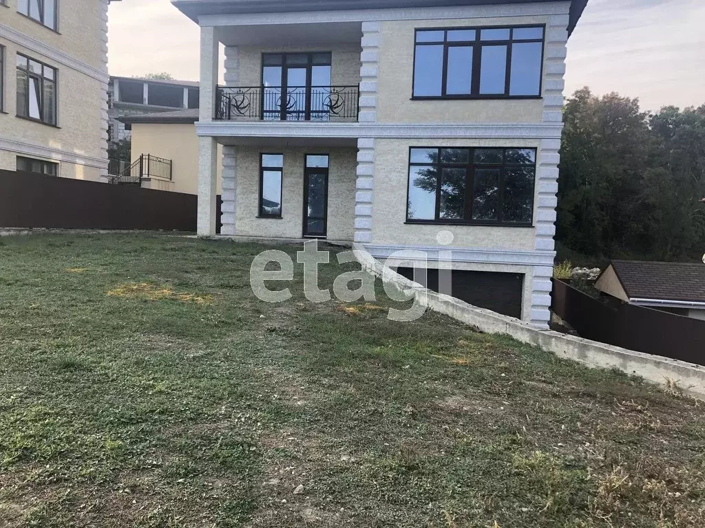 Дом в Крым, Ялта муниципальный округ, пос. Горное 3Г (265 м) - Фото 1