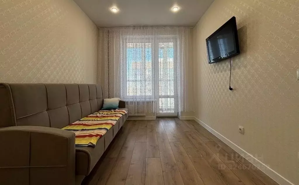 1-к кв. Кировская область, Киров ул. Капитана Дорофеева, 10 (36.0 м) - Фото 1