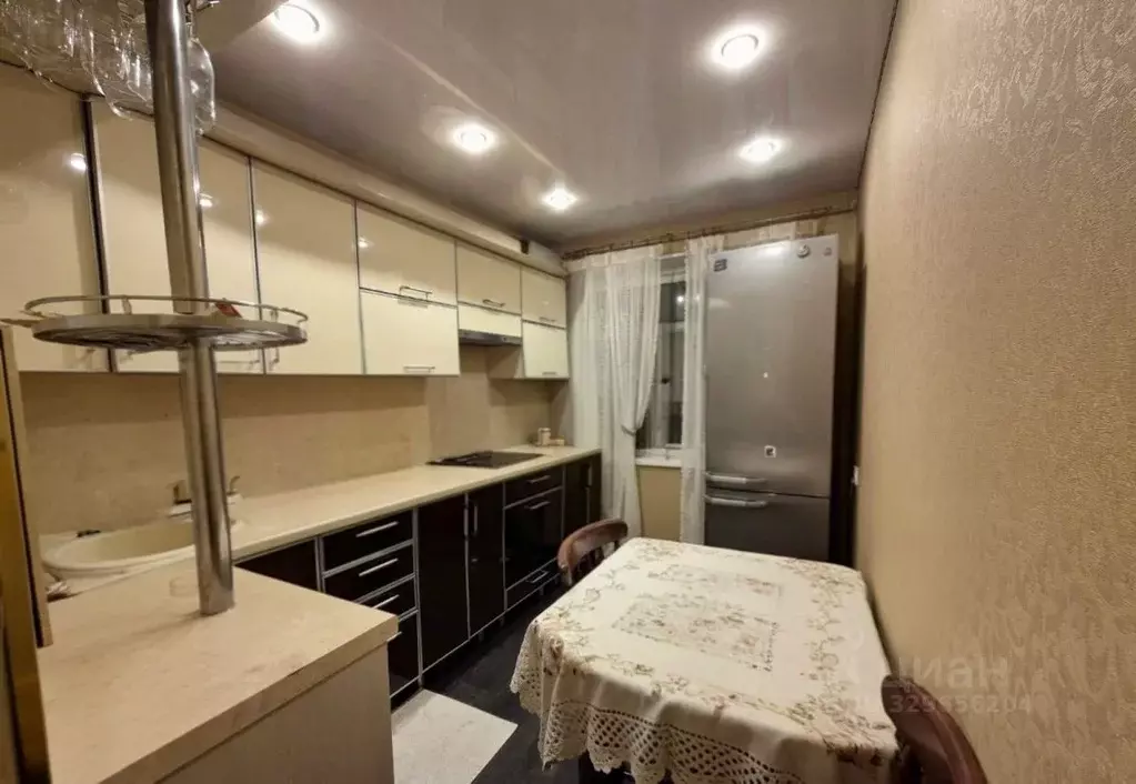 3-к кв. Мурманская область, Мурманск ул. Ломоносова, 12 (58.0 м) - Фото 1
