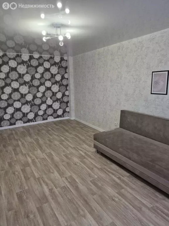 2-комнатная квартира: Стерлитамак, Коммунистическая улица, 61 (32.6 м) - Фото 1