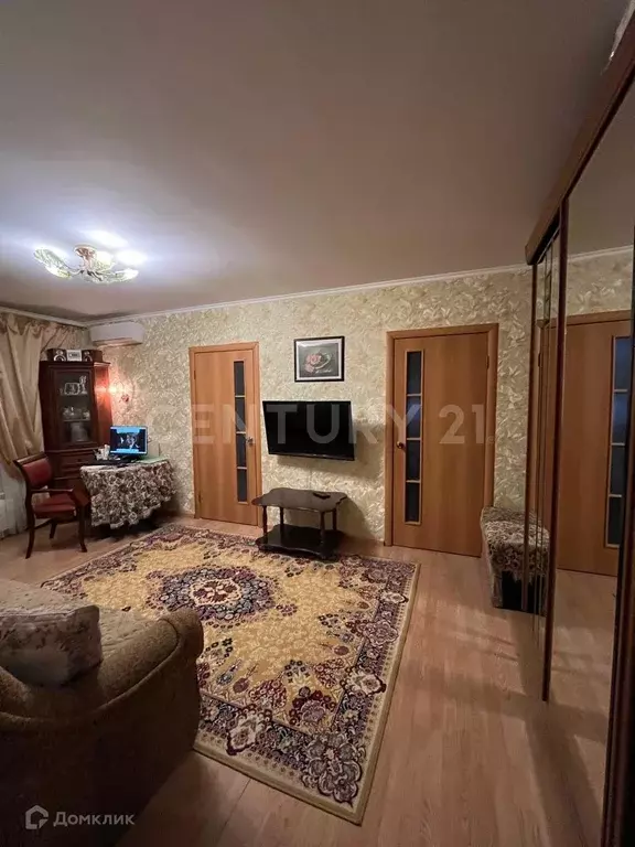Продаётся 4-к квартира, 65 м - Фото 1