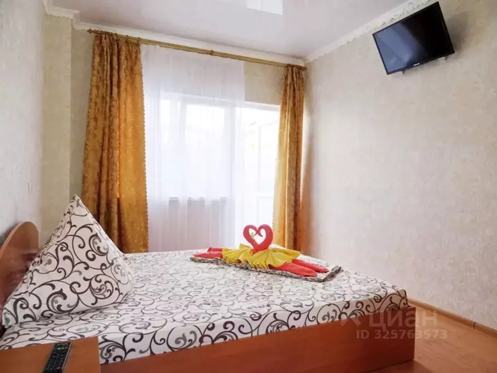 Комната Крым, Алушта ул. Гвардейская, 3 - Фото 1