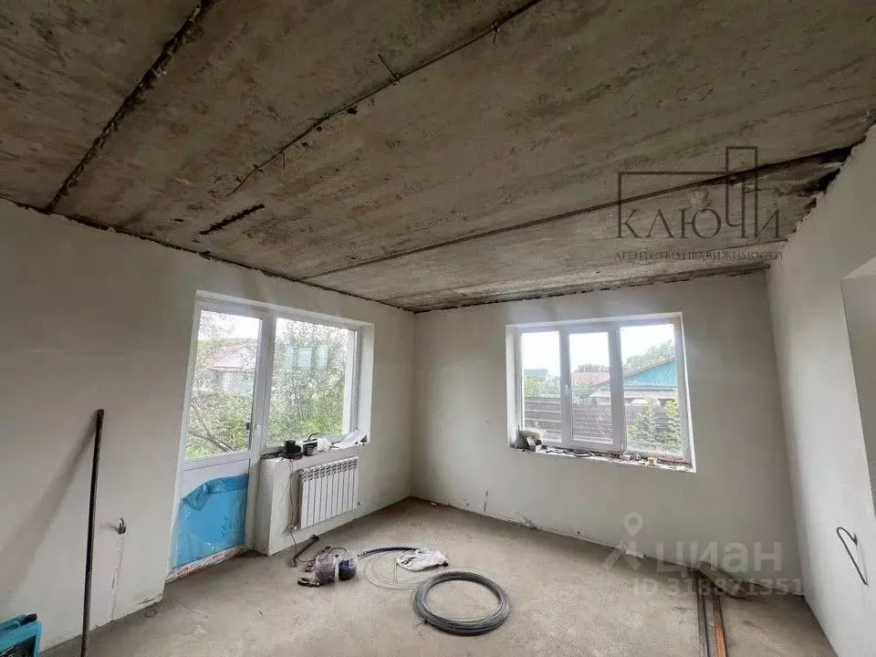 Дом в Челябинская область, Магнитогорск ул. Благоева, 4 (180 м) - Фото 2