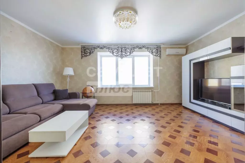 2-к кв. Брянская область, Брянск ул. Ромашина, 58к2 (69.6 м) - Фото 1