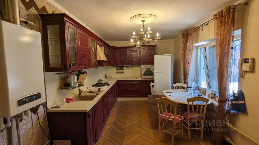 Дом в Ростовская область, Ростов-на-Дону Доброхимовская ул., 40 (170 ... - Фото 1