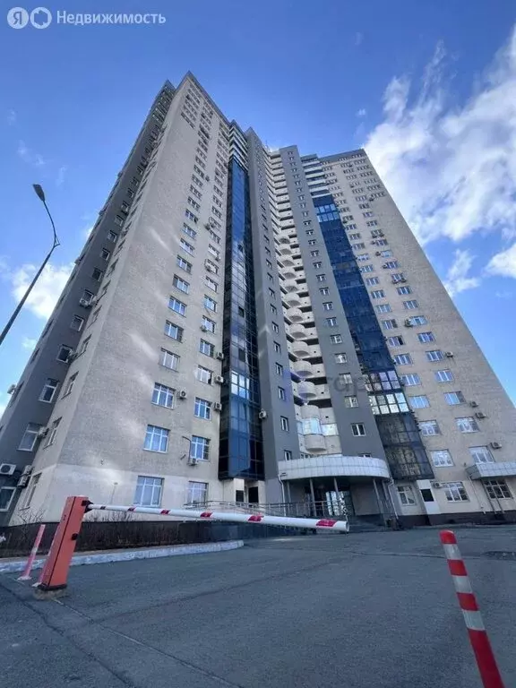 2-комнатная квартира: Челябинск, улица Труда, 162 (93.4 м) - Фото 1