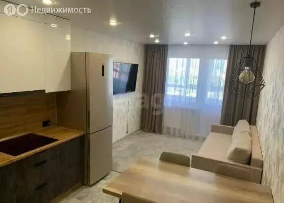 3-комнатная квартира: Киров, улица Потребкооперации, 44 (76 м) - Фото 1