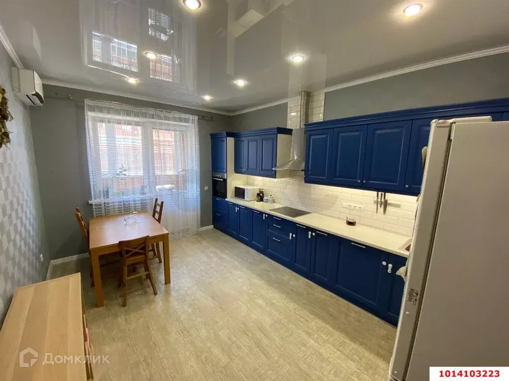 Продаётся 2-к квартира, 71.8 м - Фото 0