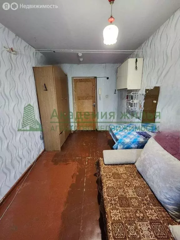 1к в 4-комнатной квартире (10.2 м) - Фото 1
