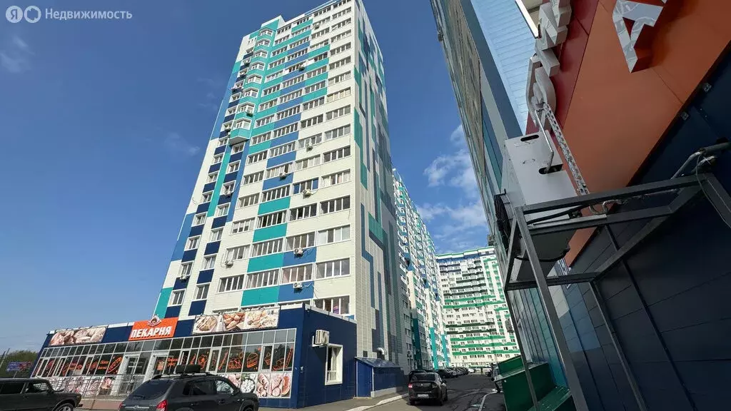 3-комнатная квартира: Оренбург, улица Рокоссовского, 3 (63 м) - Фото 1