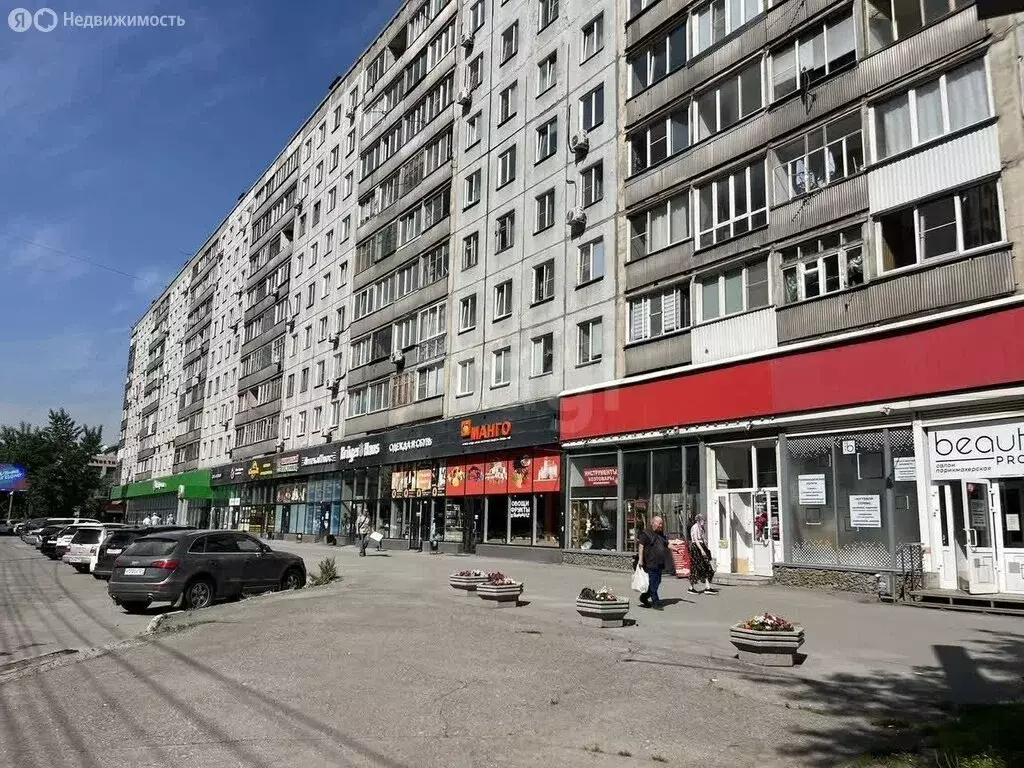 3-комнатная квартира: Новосибирск, улица Дуси Ковальчук, 89 (59.1 м) - Фото 0
