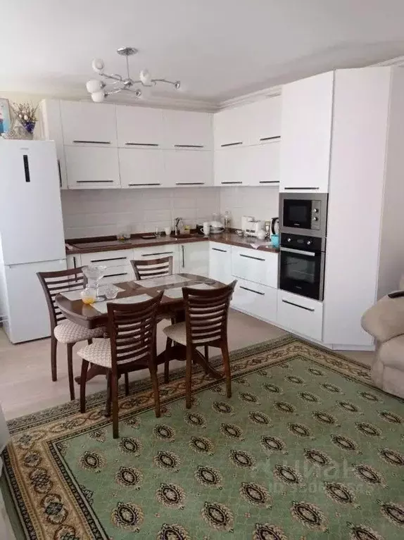 3-к кв. Алтайский край, Барнаул ул. Сергея Ускова, 23 (87.3 м) - Фото 1