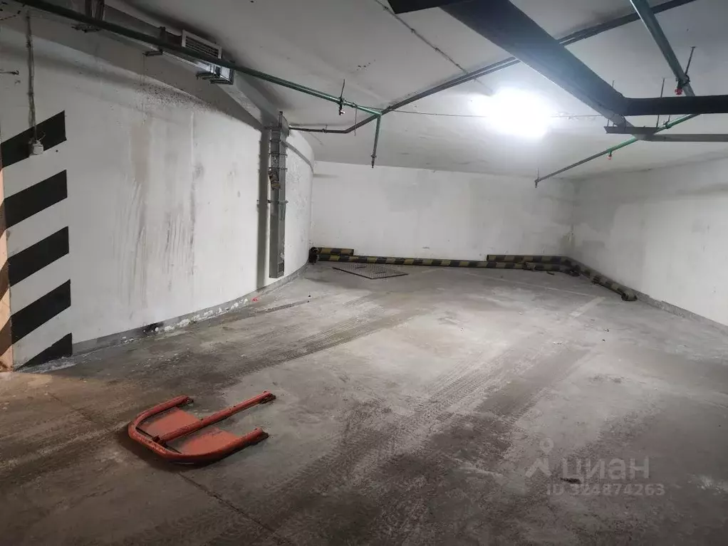 Гараж в Москва Люсиновская ул., 39с2 (20 м) - Фото 1