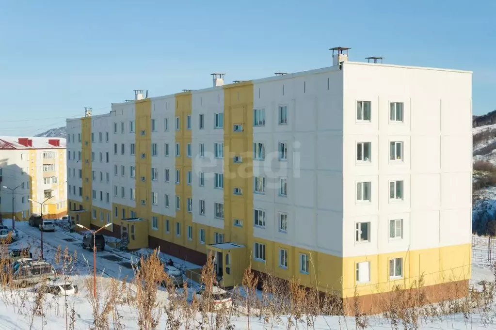 3-к кв. Сахалинская область, Холмск Молодежная ул., 27 (67.7 м) - Фото 1