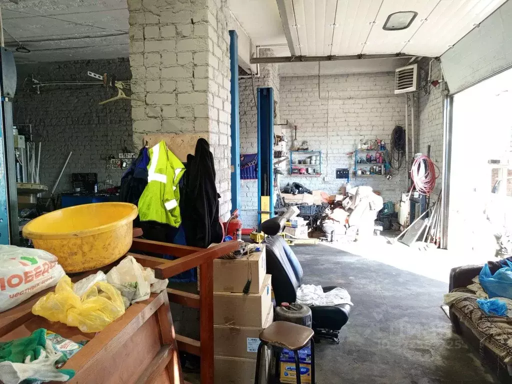 Помещение свободного назначения в Татарстан, Казань ул. 1 Мая, 14 (75 ... - Фото 1