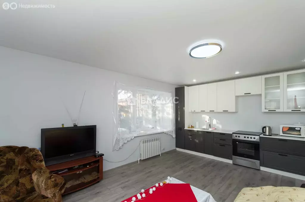 Дом в Тобольск, микрорайон Восточный, улица Пантелеймона Чукомина (118 ... - Фото 1