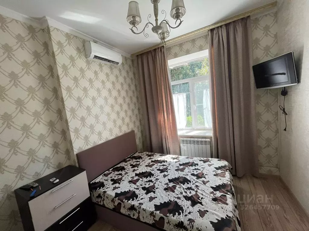 1-к кв. Краснодарский край, Сочи Светлана мкр, ул. Депутатская, 10Е ... - Фото 1