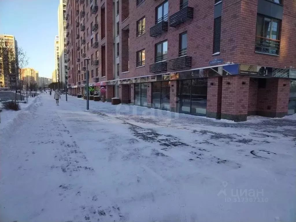 Помещение свободного назначения в Тюменская область, Тюмень ул. ... - Фото 1
