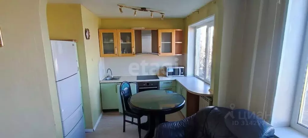 3-к кв. Приморский край, Владивосток Хабаровская ул., 24А (60.0 м) - Фото 0