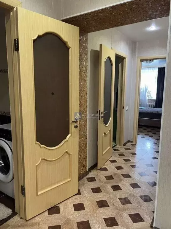 3-к кв. Тюменская область, Тюмень Магаданская ул., 5 (89.9 м) - Фото 2