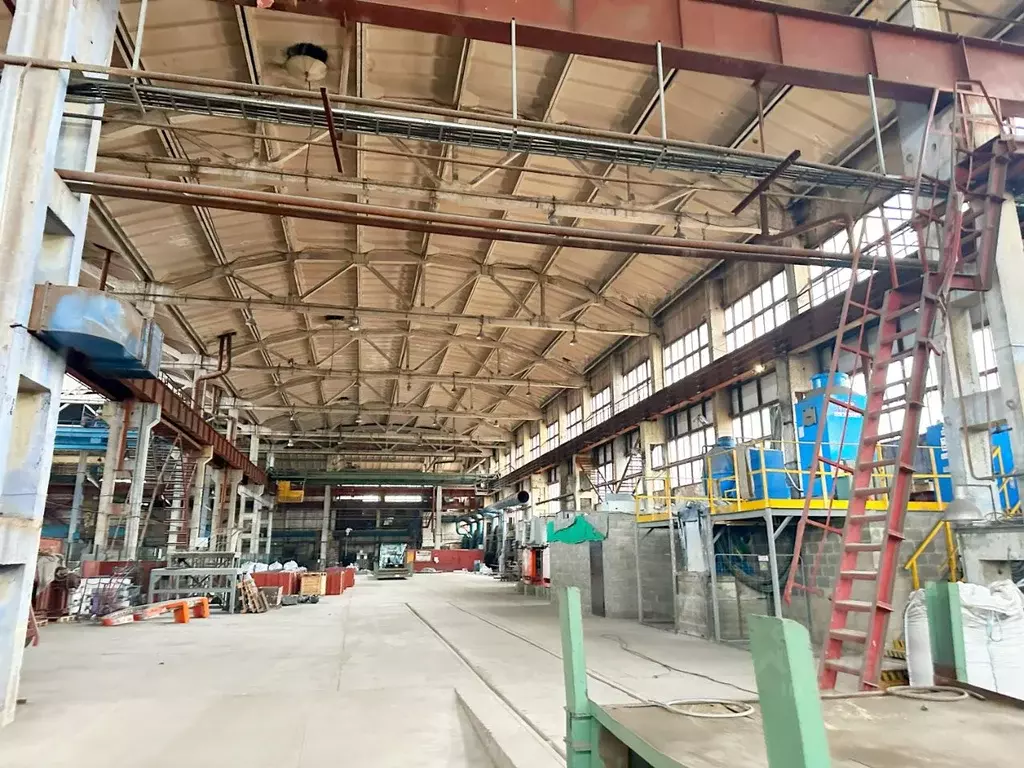 Производственное помещение в Тульская область, Новомосковск ул. 1-я ... - Фото 1