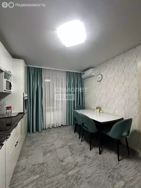 1-комнатная квартира: посёлок городского типа Медведево, улица Дмитрия ... - Фото 2