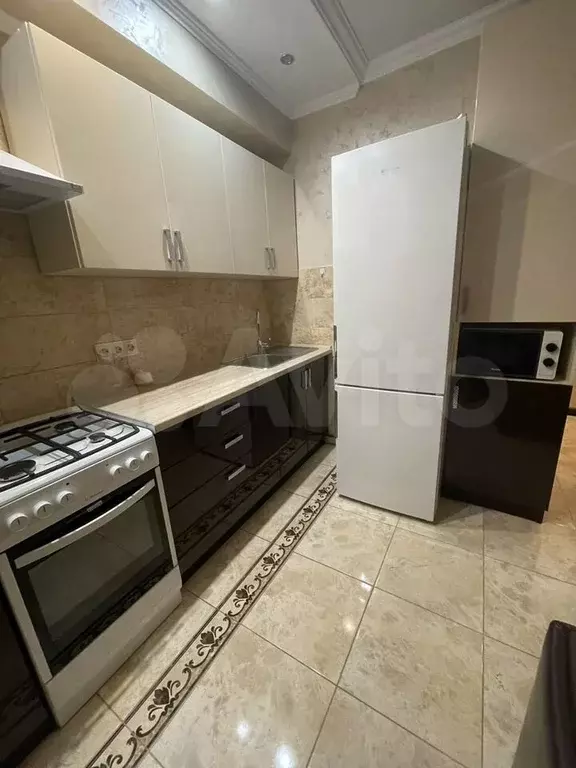 1-к. квартира, 40,5 м, 6/7 эт. - Фото 0