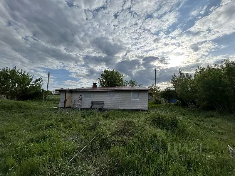 Дом в Воронежская область, Россошанский район, Старокалитвенское ... - Фото 1