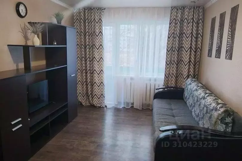 1-к кв. Самарская область, Сызрань ул. Циолковского, 8А (32.0 м) - Фото 1