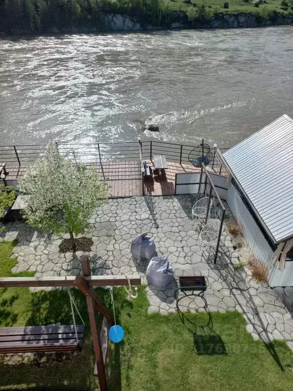 Дом в Алтай, Чемальский район, с. Чемал Катунская ул., 14 (64 м) - Фото 1