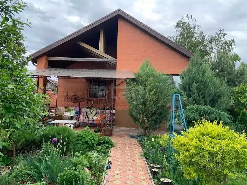 Дом в Саратовская область, Энгельсский район, Красноярское ... - Фото 1