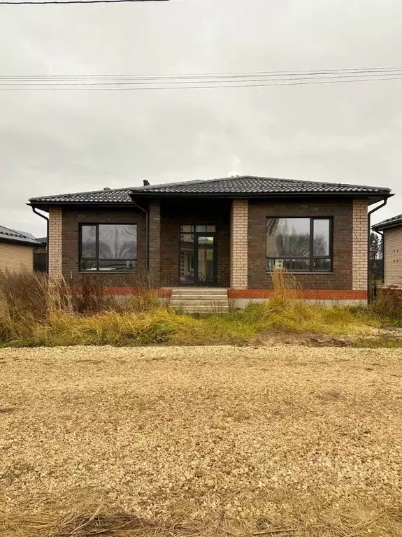 Коттедж в Татарстан, Высокогорский район, с. Семиозерка ул. Зиганшина ... - Фото 1