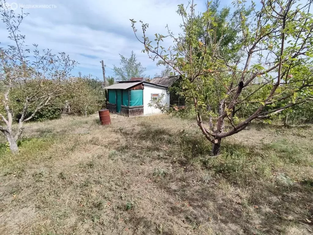 Участок в Волгоград, СНТ Рекорд, 9-я линия (4.8 м) - Фото 0