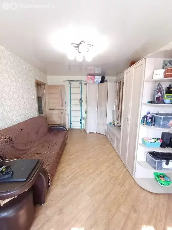 3-комнатная квартира: Чебаркуль, улица Крылова, 18А (52.3 м) - Фото 1
