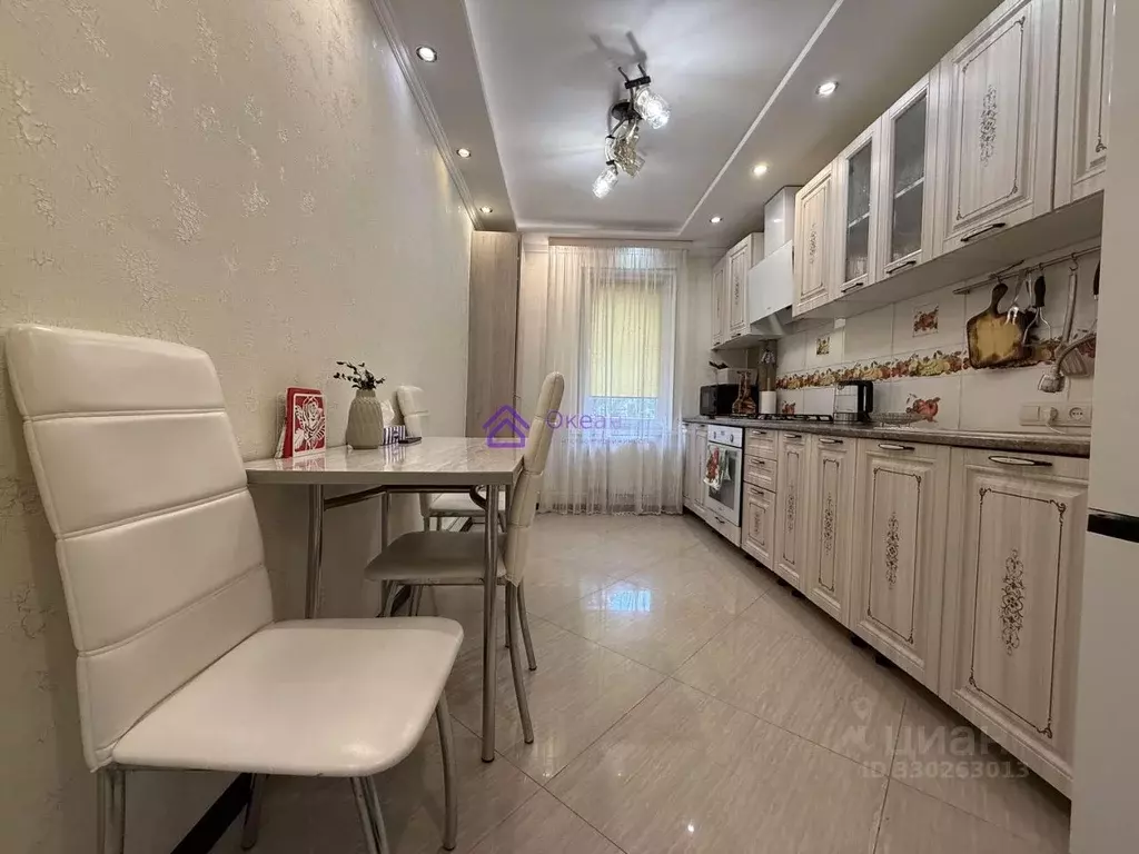 2-к кв. Севастополь ул. Колобова, 18/7 (68.0 м) - Фото 1