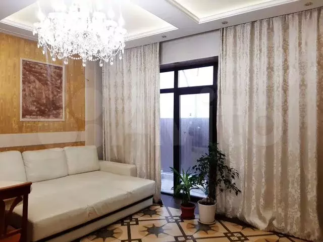 2-к. квартира, 77 м, 1/4 эт. - Фото 0