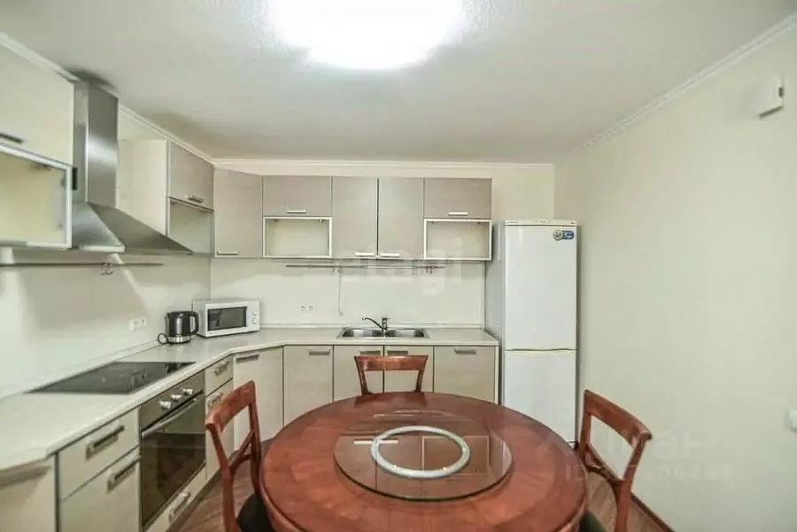 2-к кв. Сахалинская область, Южно-Сахалинск ул. Солнечного света, 6Б ... - Фото 1