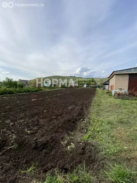 Участок в село Уязытамак, Центральная улица (24 м) - Фото 1