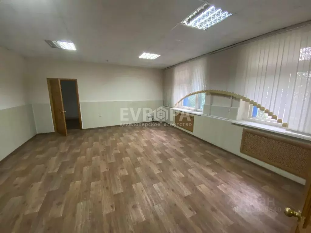 Офис в Ульяновская область, Ульяновск Локомотивная ул., 106А (10 м) - Фото 0