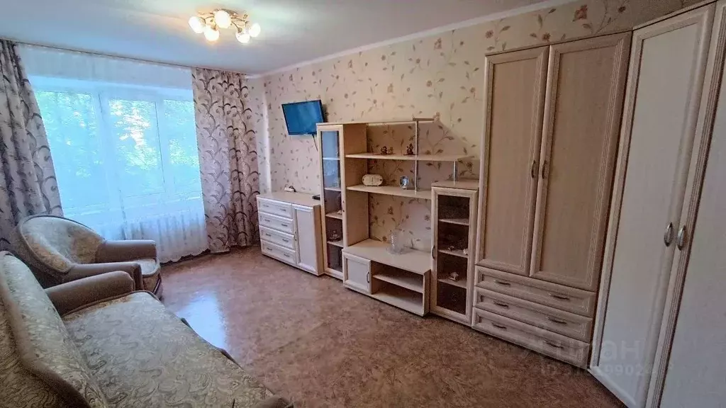 2-к кв. Псковская область, Псков Западная ул., 6 (54.0 м) - Фото 1