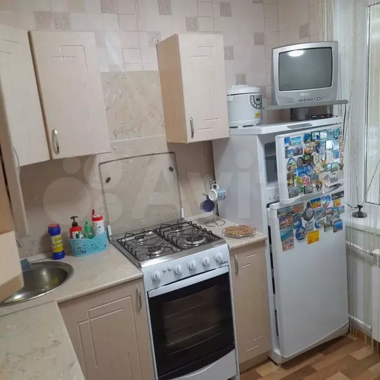 1-к. квартира, 30 м, 5/5 эт. - Фото 0