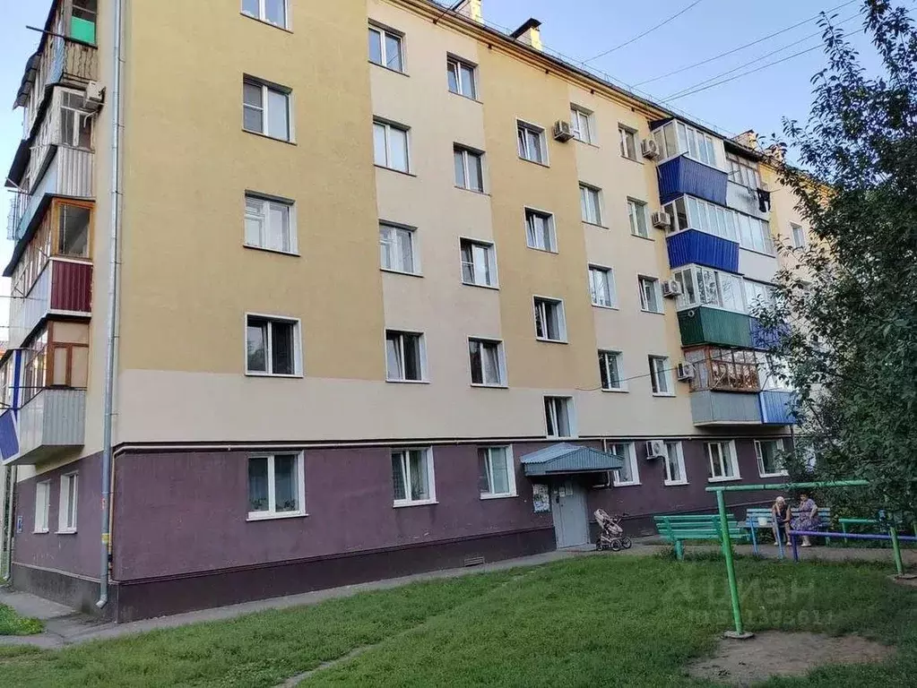 3-к кв. Оренбургская область, Бузулук 1-й мкр, 3 (56.3 м) - Фото 0
