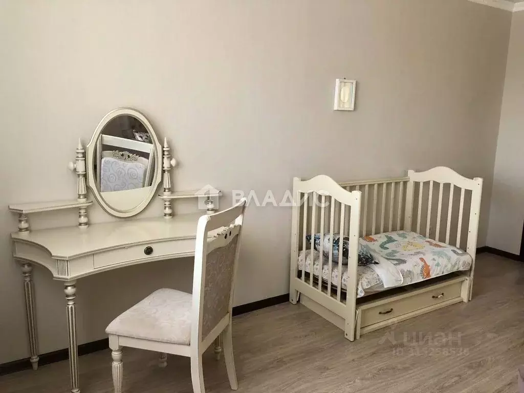 3-к кв. Белгородская область, Белгород ул. Губкина, 47а (61.4 м) - Фото 2