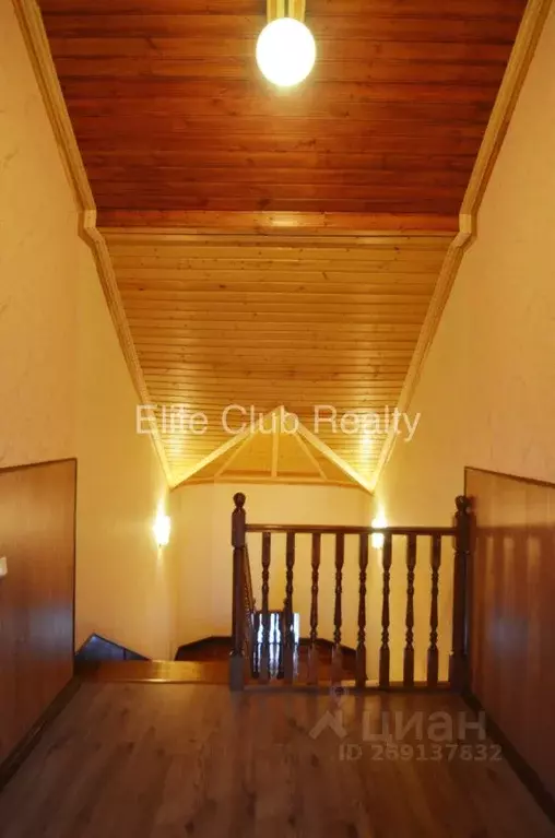 Коттедж в Санкт-Петербург пос. Лисий Нос, Ивановская ул., 20 (600 м) - Фото 2