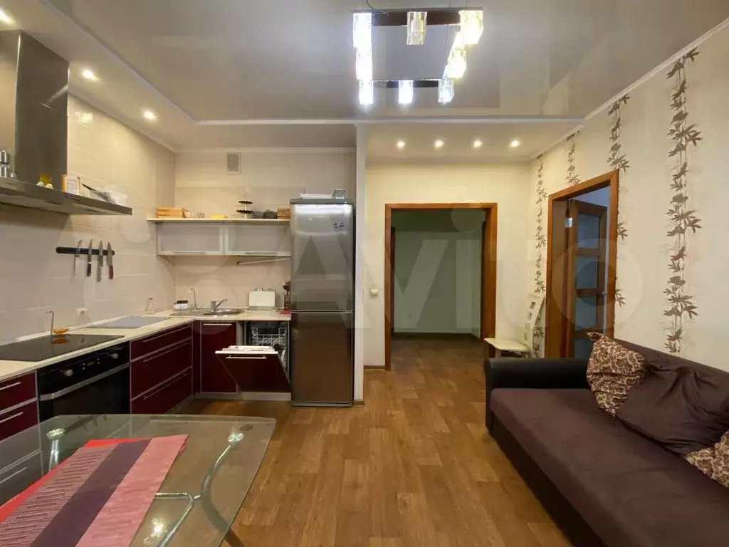 2-к. квартира, 74 м, 9/9 эт. - Фото 0